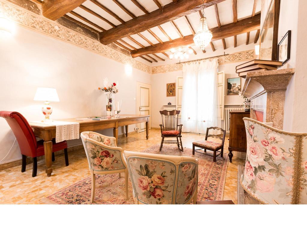 Casa Fiorita Bed & Breakfast Sant'Enea Exterior photo