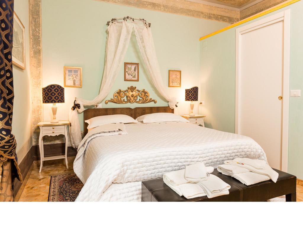 Casa Fiorita Bed & Breakfast Sant'Enea Exterior photo